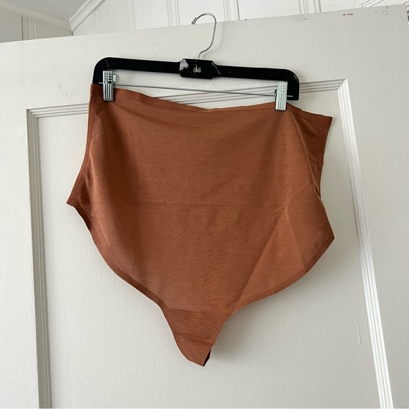 Skims Sheer Sculpt High Waist Thong in Bronze Plus Size 4X NWT - Picture 5 of 8